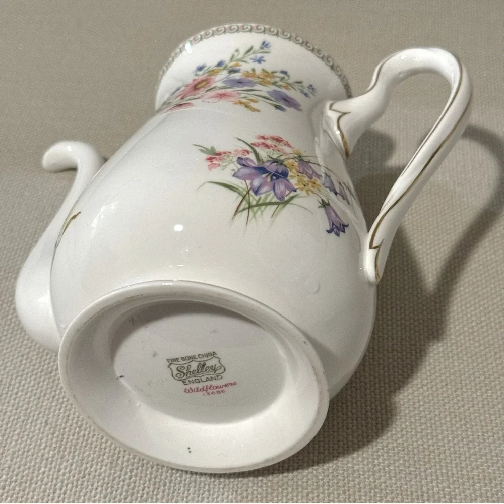 Wild Flowers 13686 (Gainsborough) by SHELLEY ENGLAND Tea- Coffee Pot